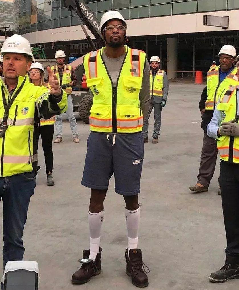 小李与小周 小李与小周